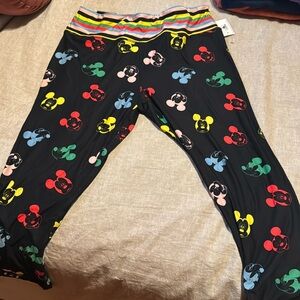 WDW Mickey leggings